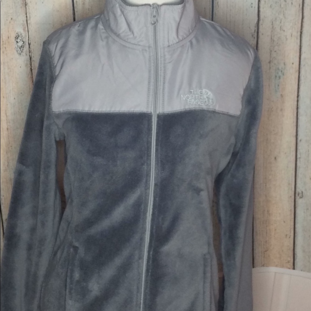 North face fuzzy jacket